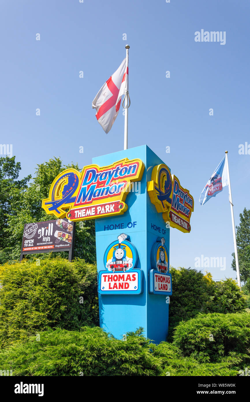 Drayton Manor Theme Park Eingang Zeichen, Drayton Manor Drive, Tamworth, Staffordshire, England, Vereinigtes Königreich Stockfoto