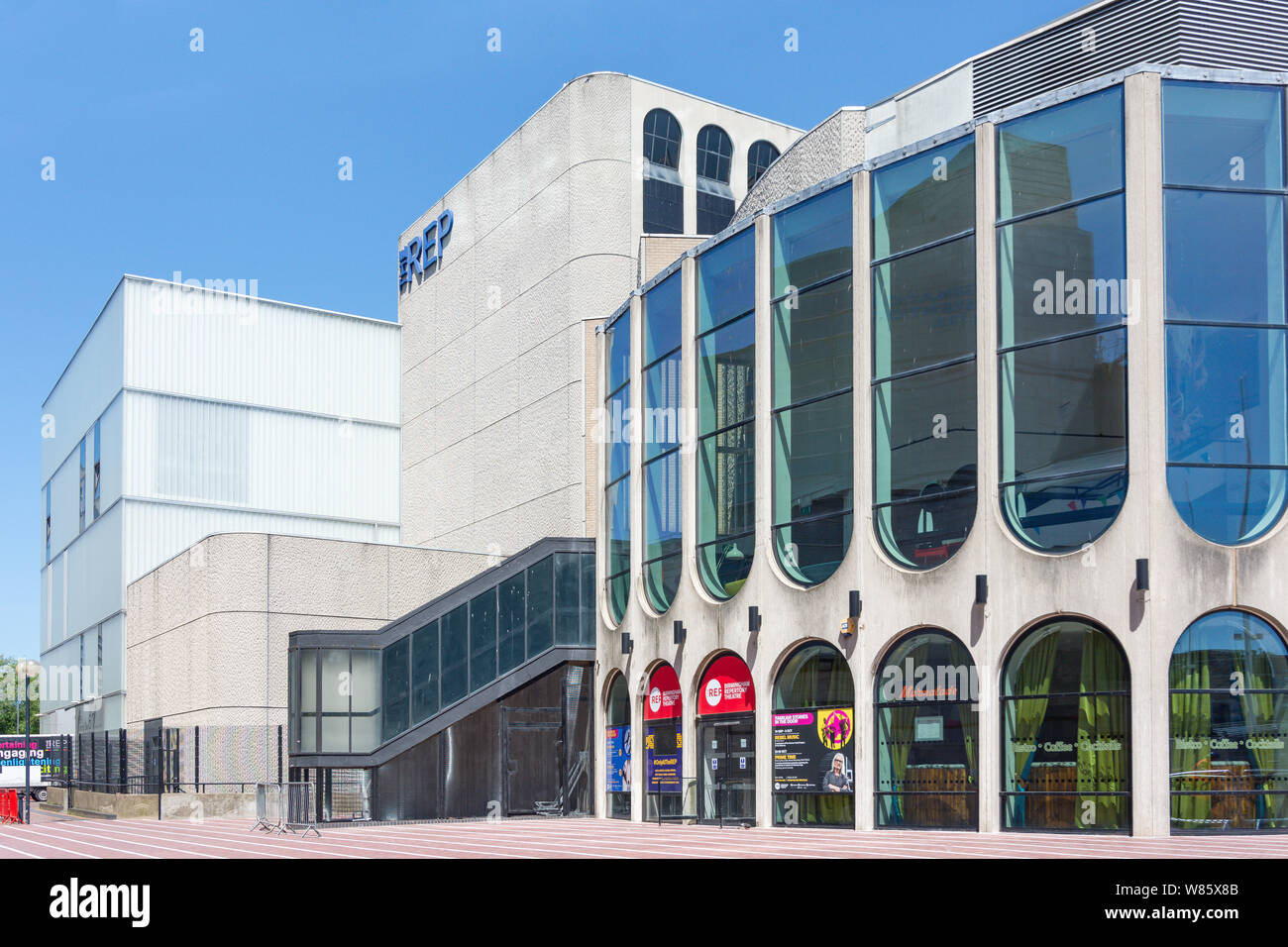 Birmingham Repertory Theatre (Rep), Street, Birmingham, West Midlands, England, Großbritannien Stockfoto