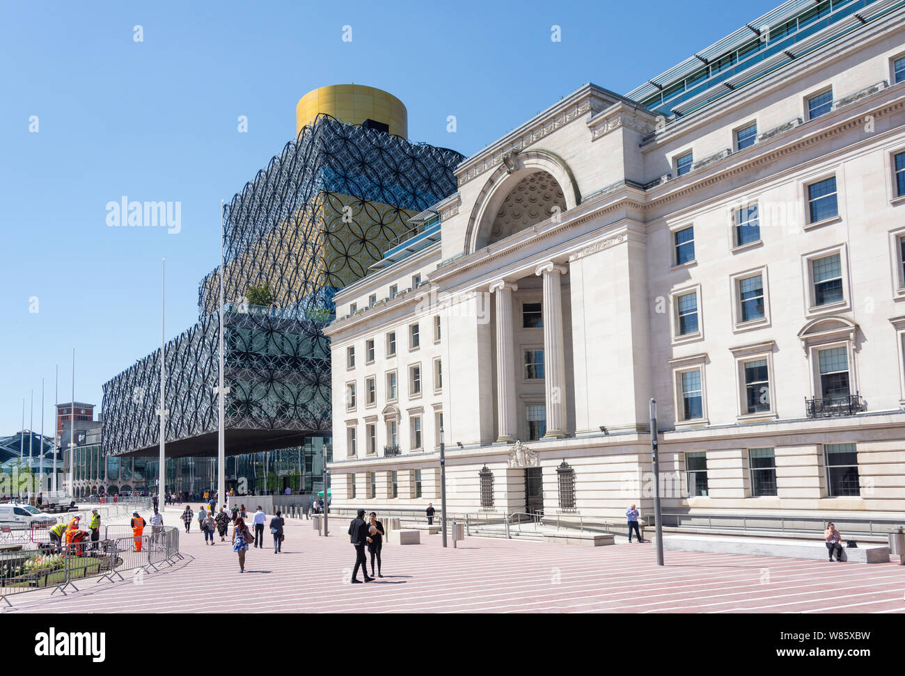 Die Bibliothek von Birmingham und Baskerville Haus, Cententary Square, Birmingham, West Midlands, England, Großbritannien Stockfoto