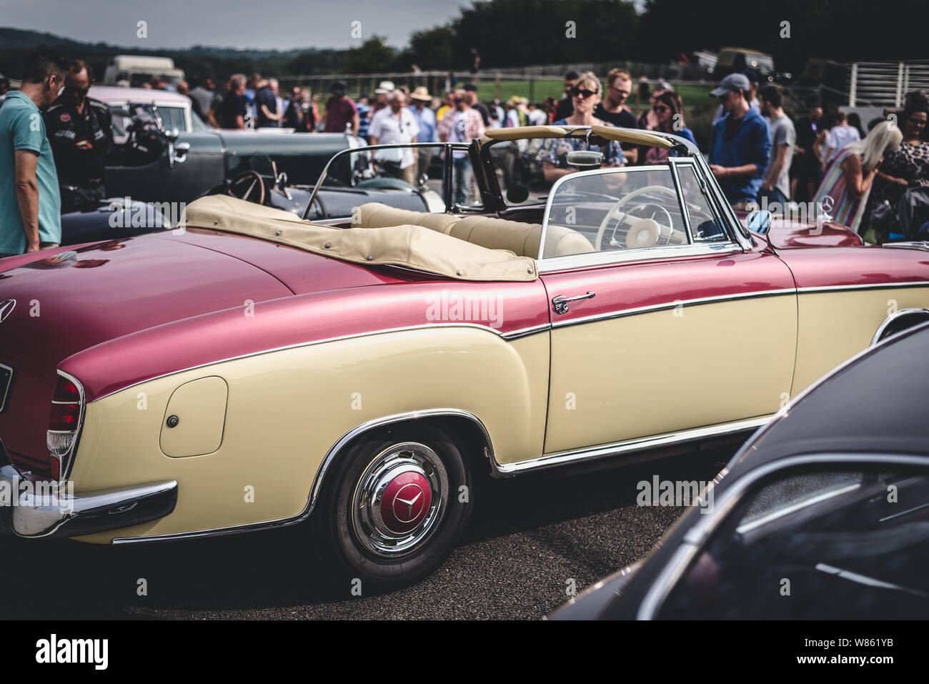 Goodwood Motor Racing Circuit Classic Car Breakfast Club August 2019 Stockfoto