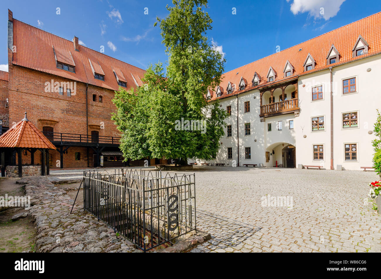 Bytow, Provinz Pommern, Polen, ger.: butow. Innenhof des 14.Burg des Deutschen Ordens. Stockfoto