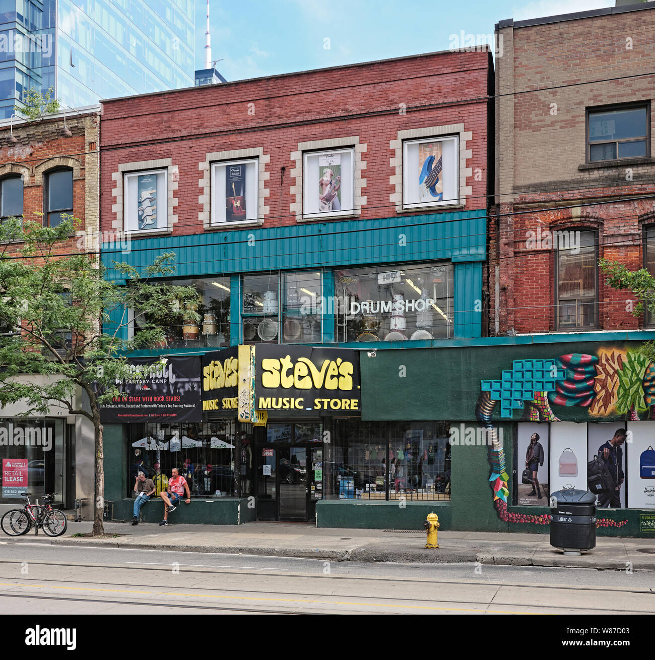 Queen Street West Spadina Avenue in Toronto Stockfoto