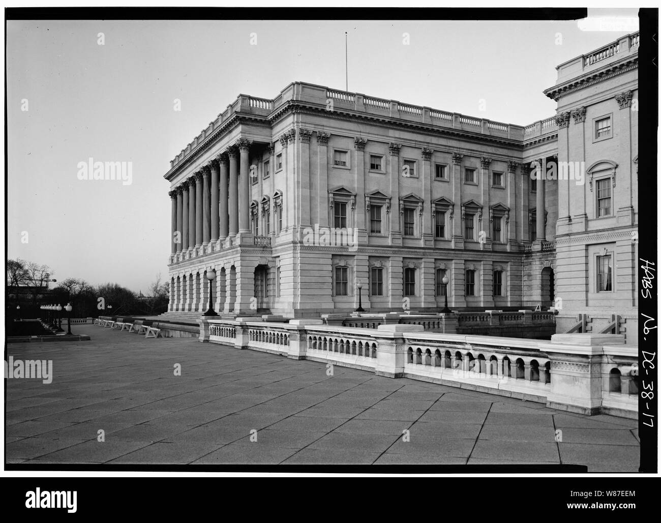 17. DETAIL, Westen, Norden, Flügel und Vorhalle; 17. DETAIL, Westen, Norden, Flügel und Portikus - U.S. Capitol, Kreuzung von Norden, Süden und Osten Capitol Straßen & Capitol Mall, Washington, District of Columbia, DC Stockfoto