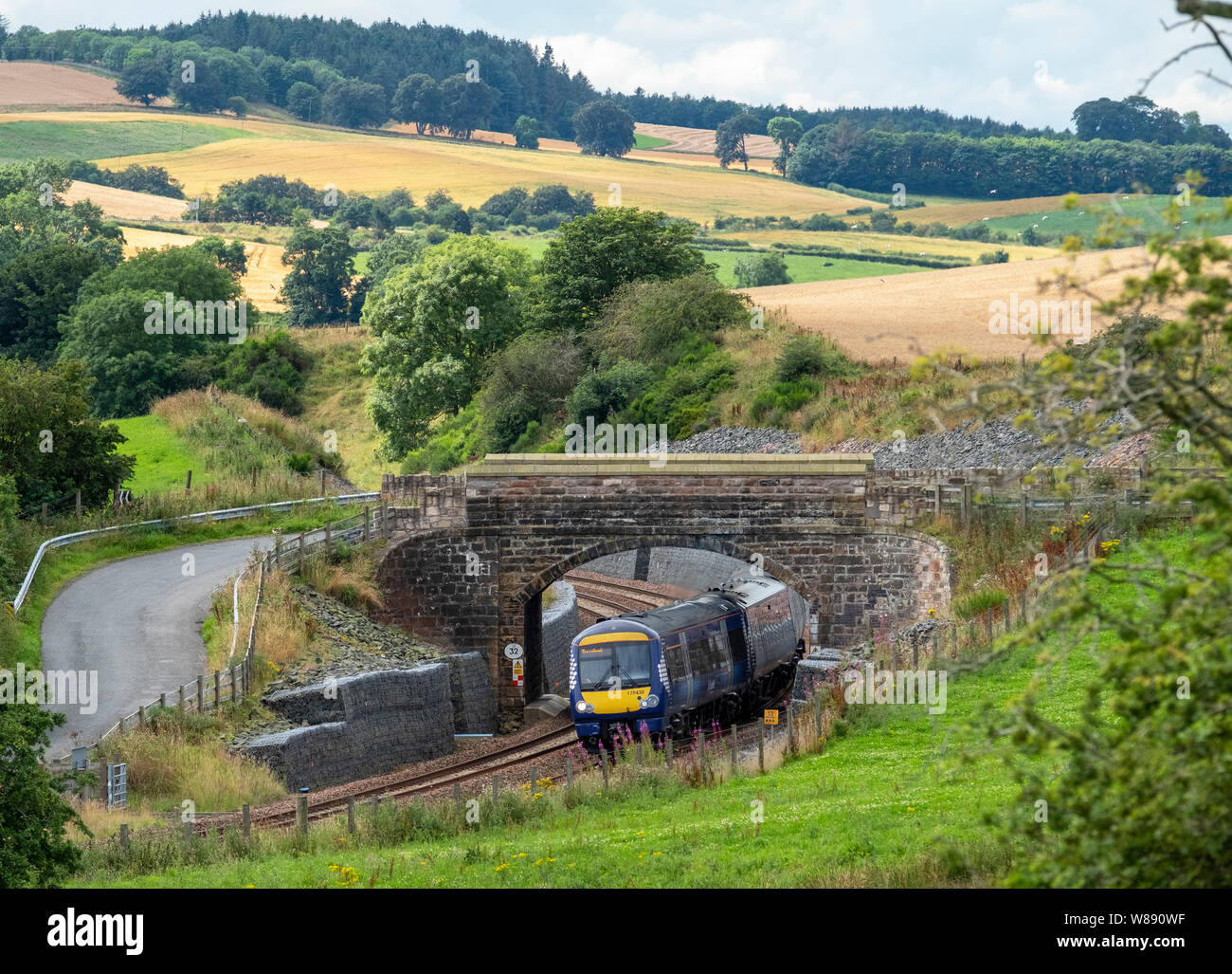 Scotrail passenger train auf der neuen Scottish Borders railway zwischen Tweedbank und Edinburgh Waverley. Stockfoto