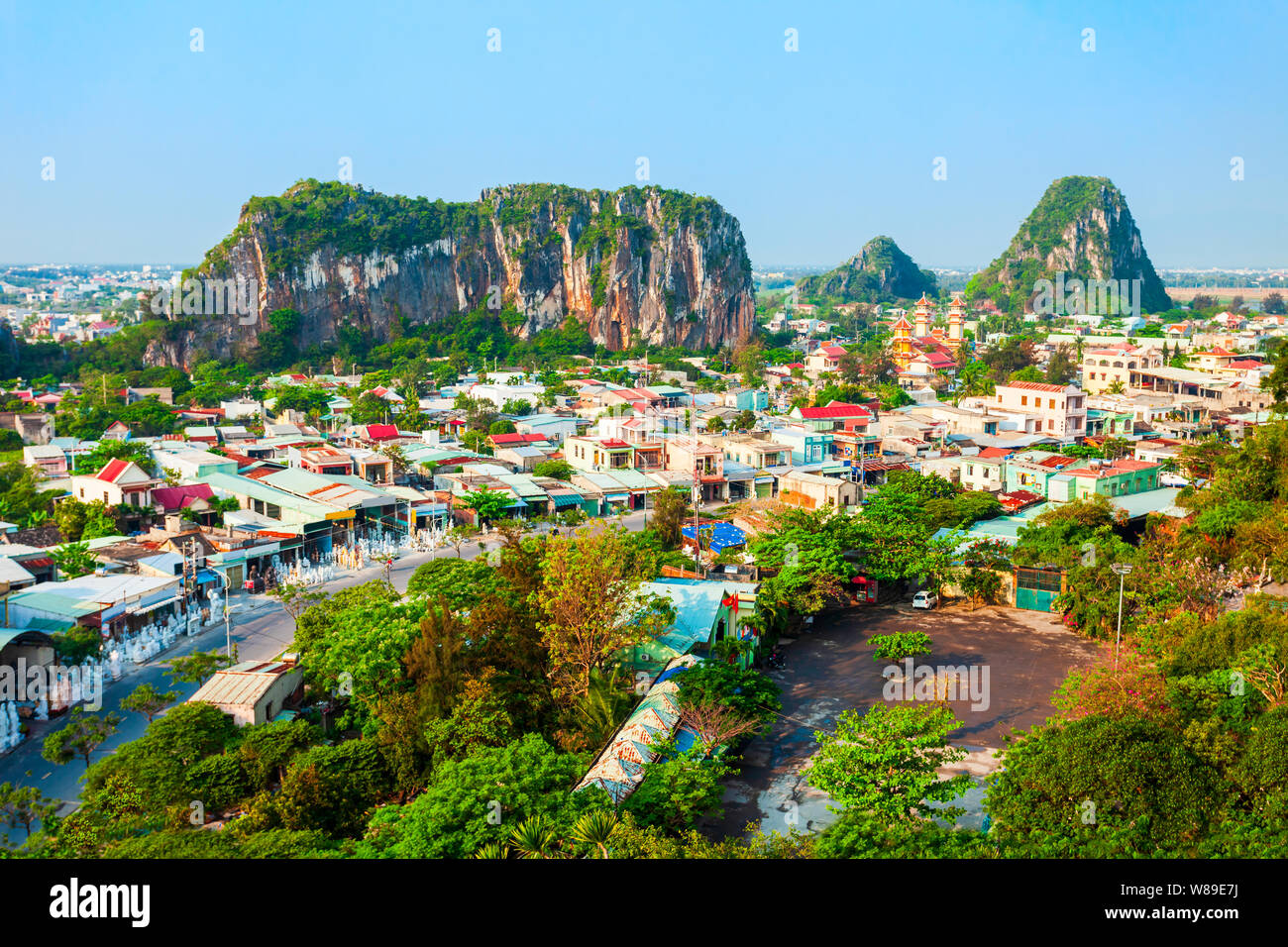 Danang Marmor Berge ist die wichtigste touristische Destination in Da Nang City in Vietnam. Stockfoto