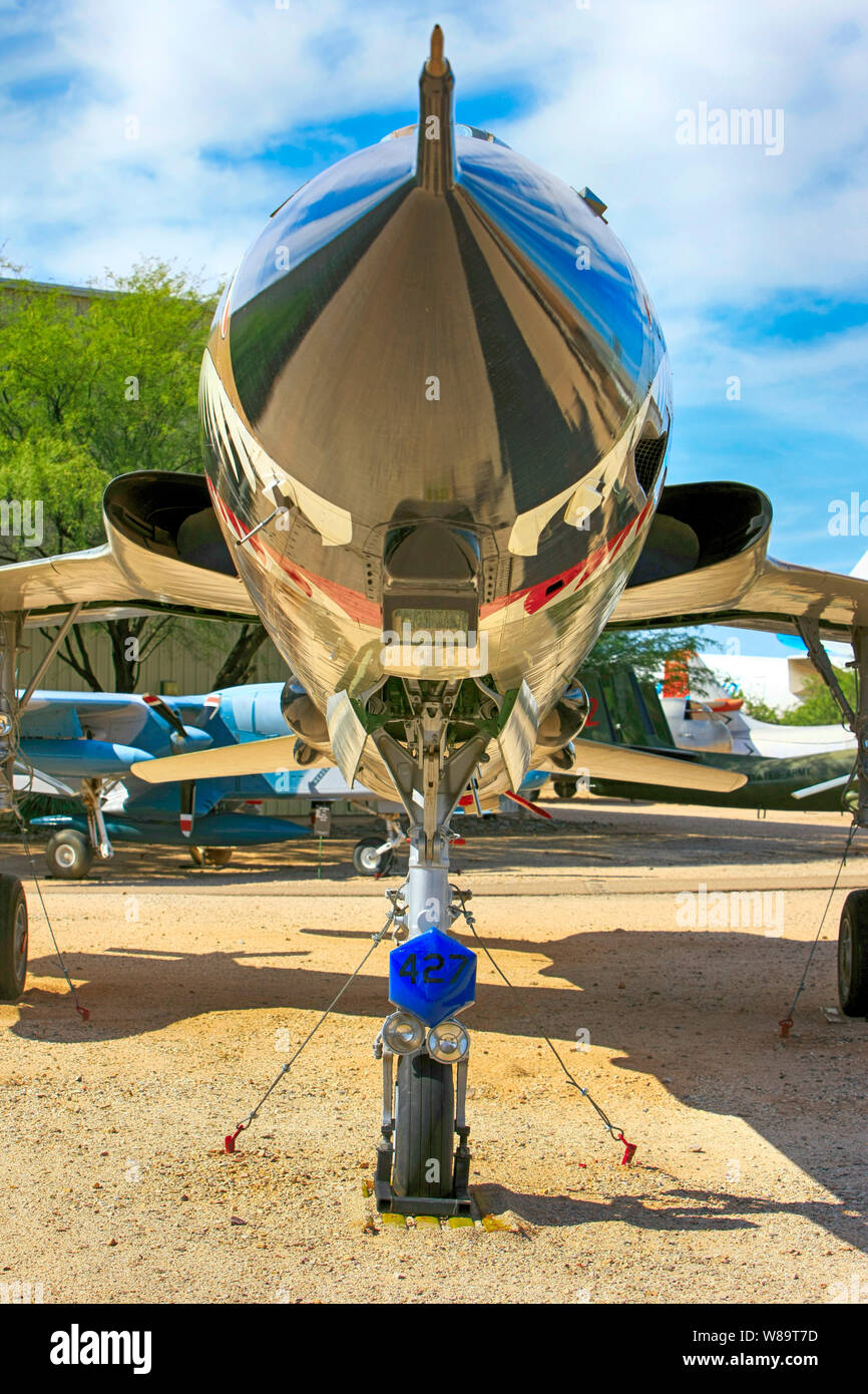 Eine Republik F-105G Thunderchief Jagdflugzeug auf Anzeige an den Pima Air & MSpace Museum, Tucson, AZ Stockfoto