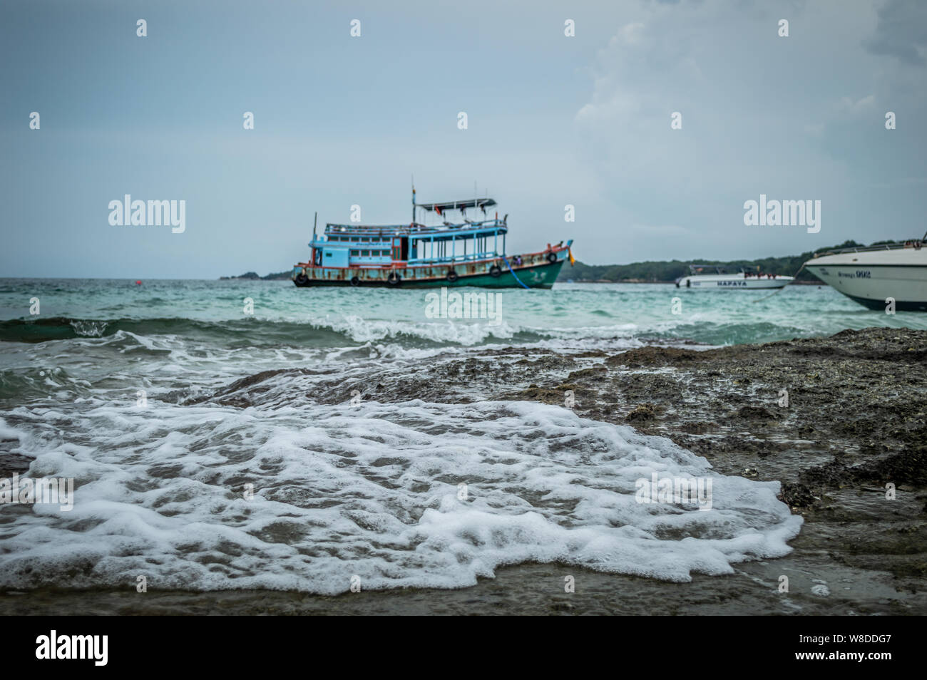 Fischerboote auf Koh Samet Stockfoto