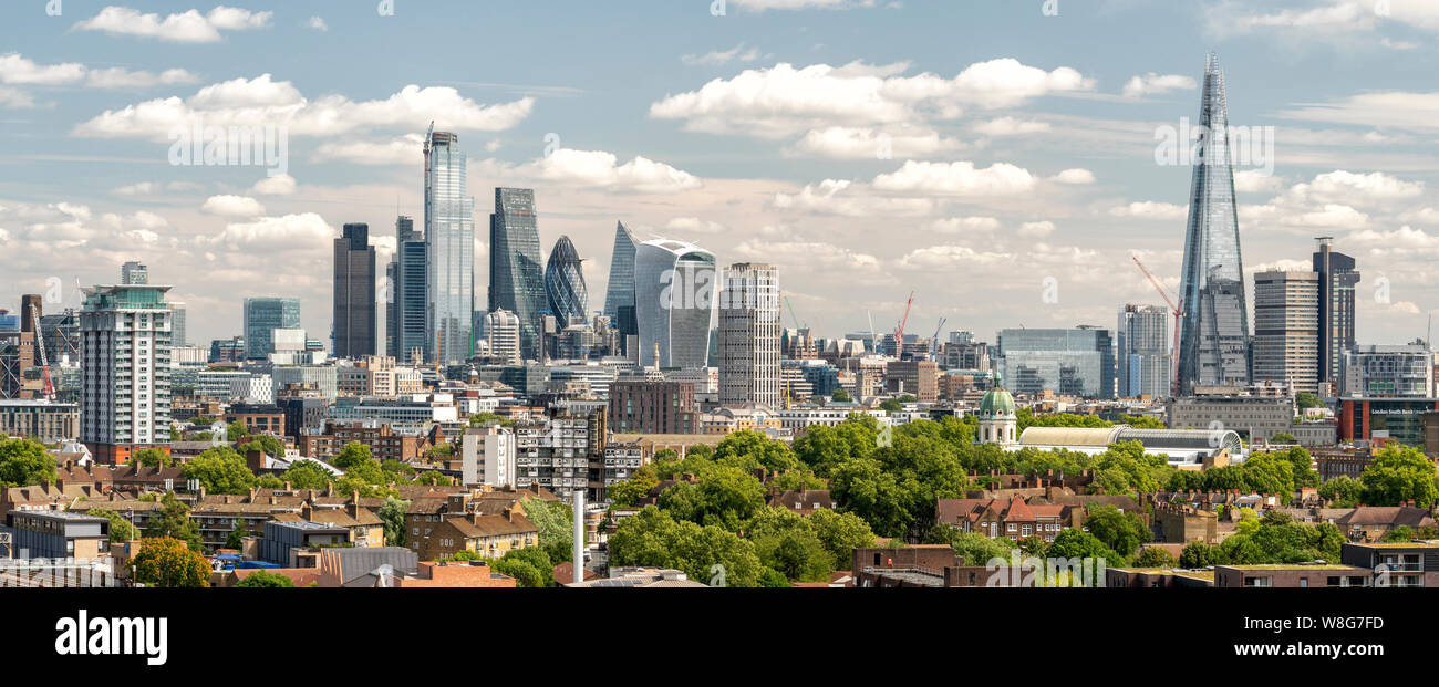 August 2019, London Skyline vom Südwesten der Themse, London, England, Vereinigtes Königreich, Europa. Stockfoto