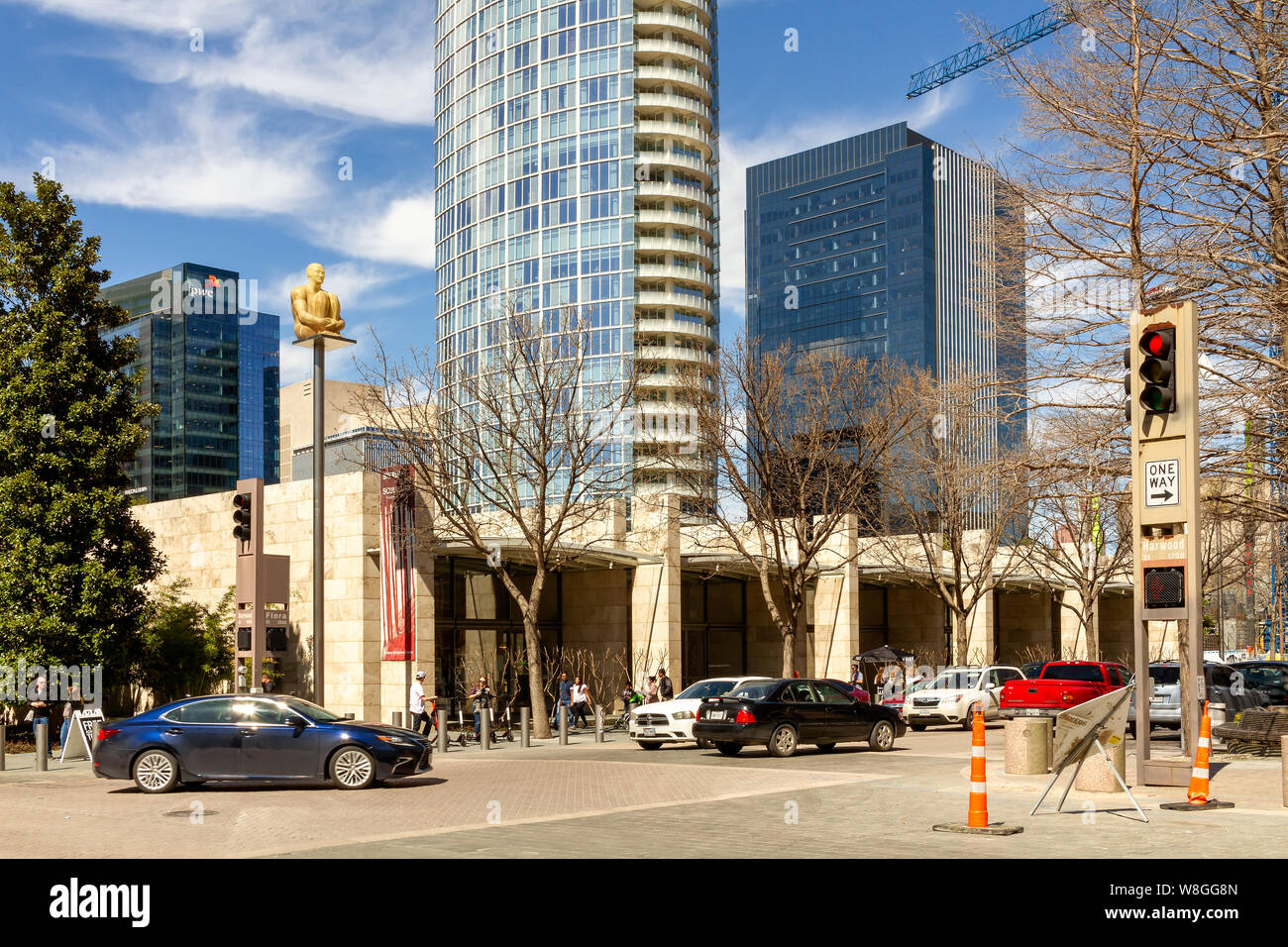 Dallas Arts District, 16. März 2019: Die Arts District ist eine darstellende und bildende Künste Bezirk in der Innenstadt von Dallas und 13 Einrichtungen includin Stockfoto