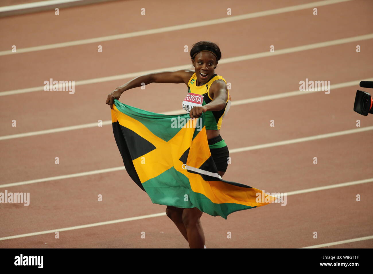 Jamaika's Danielle Williams feiert nach dem Gewinn der Frauen 100m Hürden Finale während der Beijing IAAF World Championships 2015 am Nationalen S Stockfoto