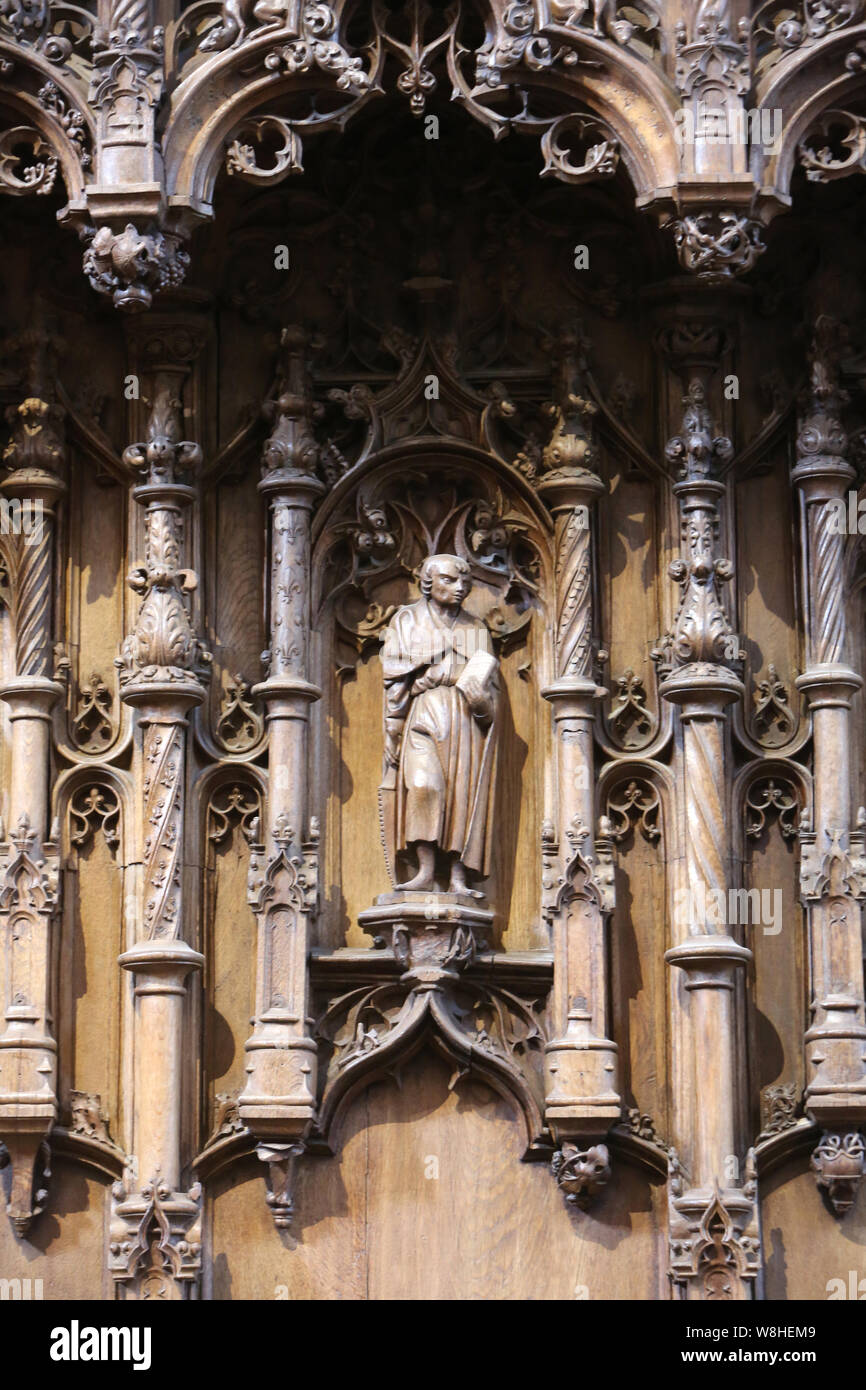 Détail des Stalles en chêne, 1532, classé au titre des Monuments historiques. Eglise Saint-Nicolas-de-Tolentin de Brou. Bourg-en-Bresse. Stockfoto