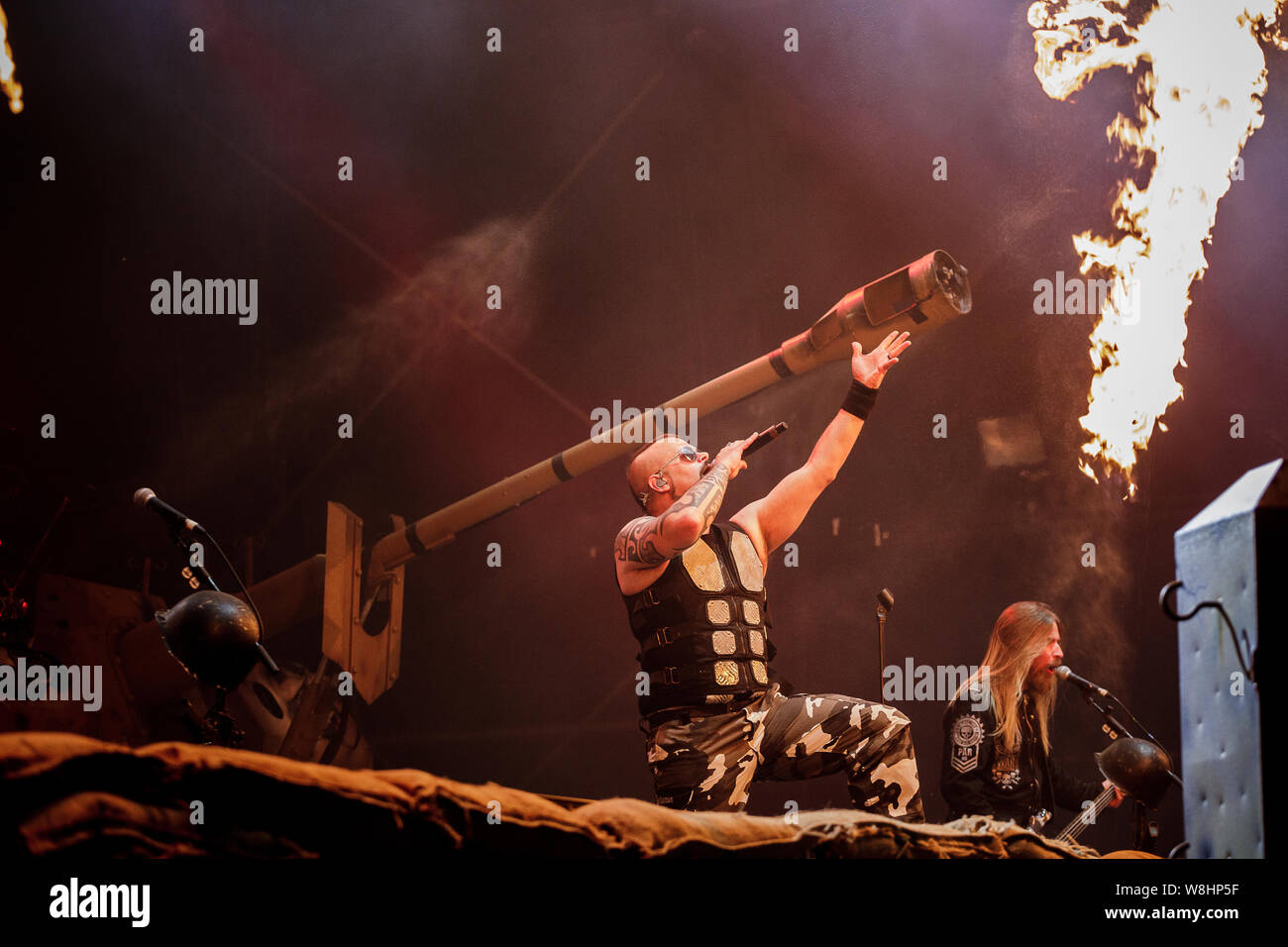 Sabaton live auf der Bühne beim BLOODSTOCK Open Air Festival, UK, 9. August 2019. Stockfoto