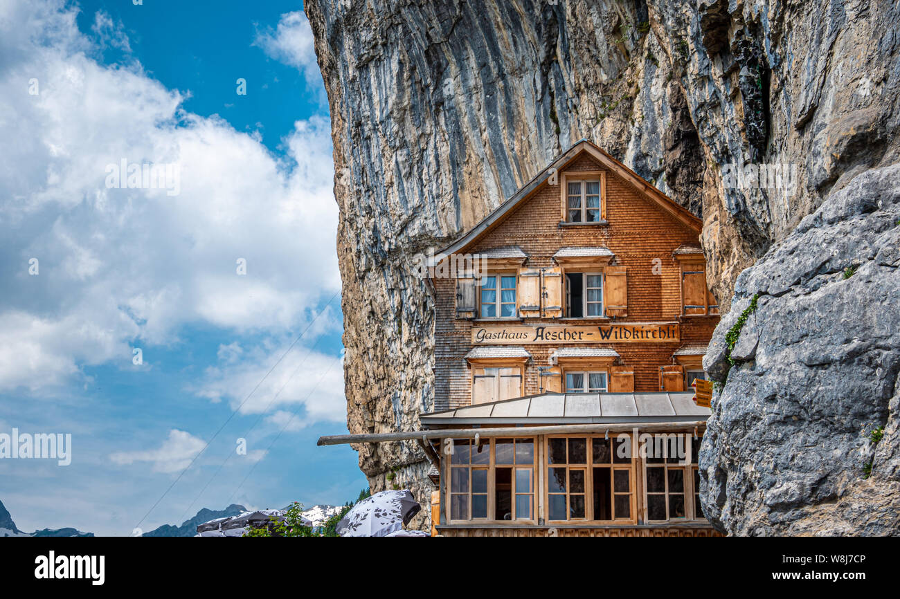 Taverne Gasthaus Aescher Wildkirchli am Alpstein in der Schweiz genannt - Reise Fotografie Stockfoto
