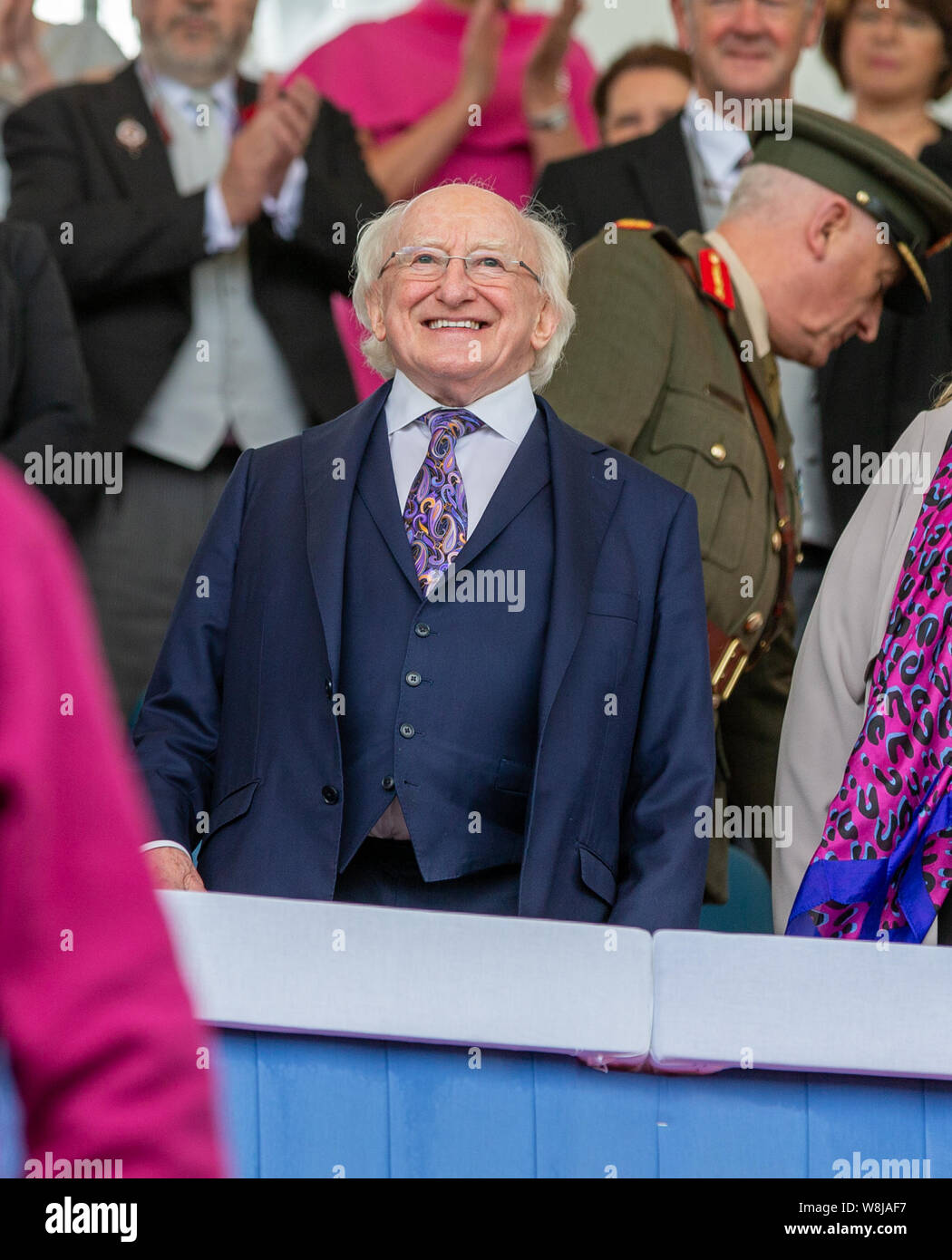 Dublin, Irland. 09 Aug, 2019. Irische Präsidentin, Michael D. Higgins kommt an der RDS dem Nations Cup zu beobachten Showjumping an der Dublin Horse Show. Quelle: John Rymer/Alamy leben Nachrichten Stockfoto