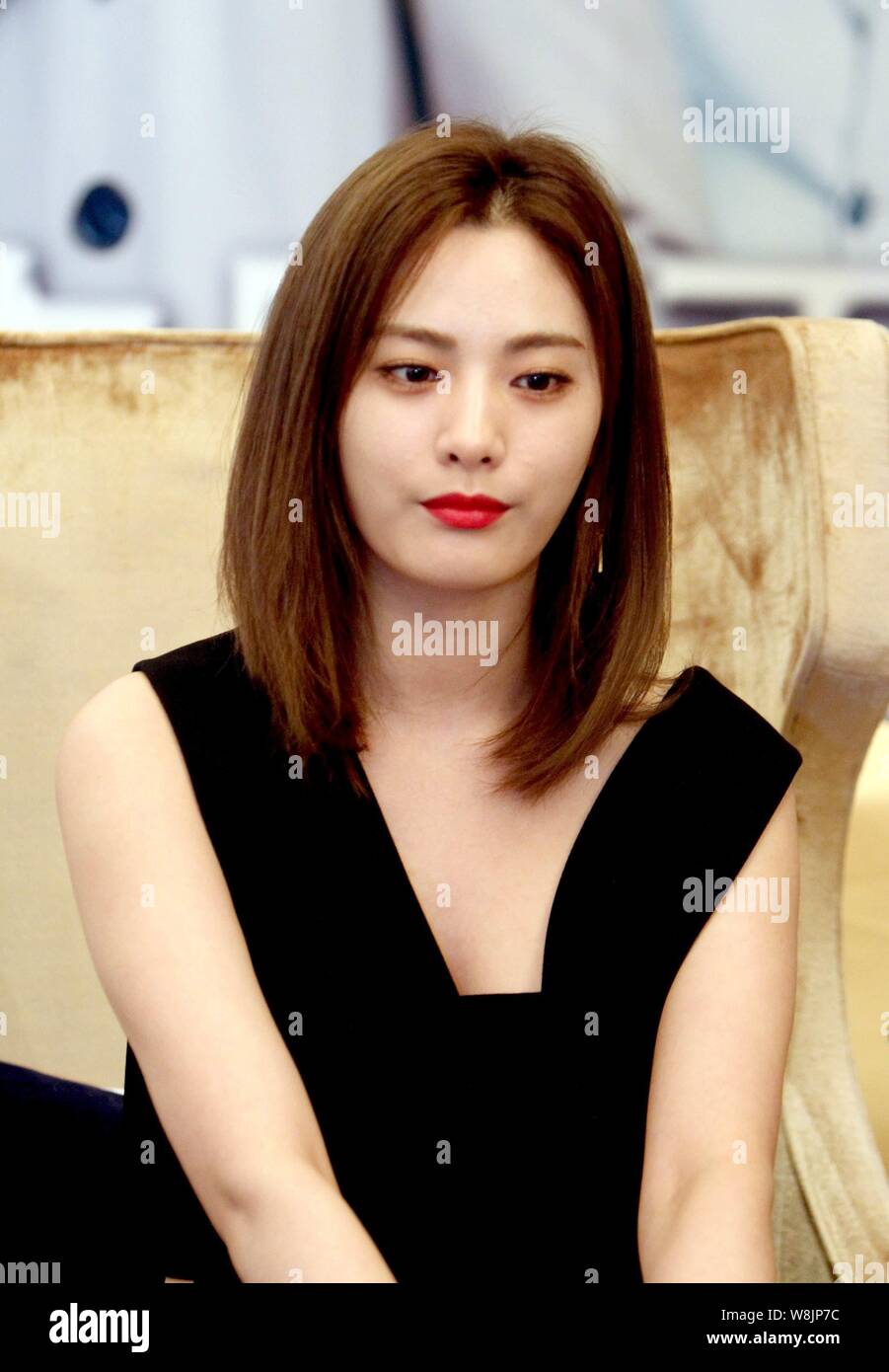 Sängerin und Schauspielerin im Jin-ah, bekannt durch ihr name Nana, der Koreanischen Mädchen Gruppe nach der Schule nimmt an einer Pressekonferenz für ihren neuen Film "Go L Stockfoto