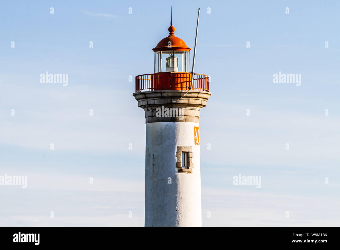 Le phare du Vieux Môle - Saint Nazaire Stockfoto