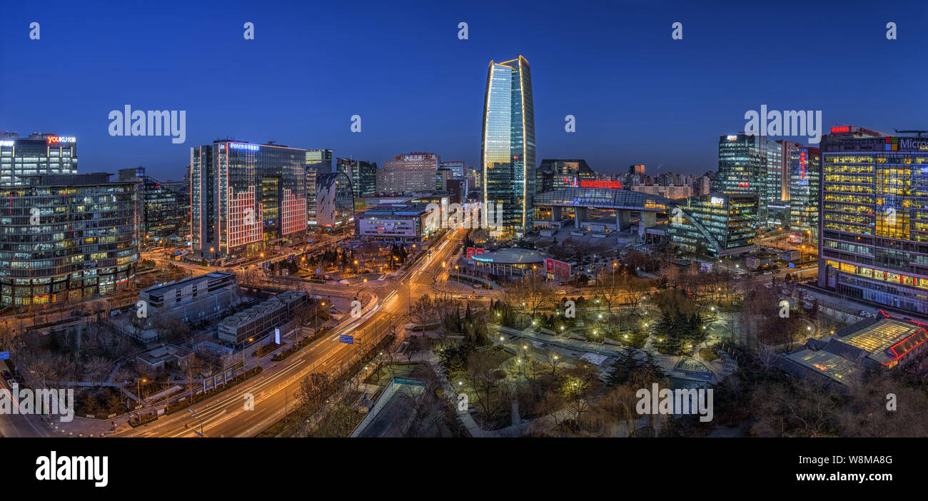 Nachtansicht von Zhongguancun Science Park, wie China's Silicon Valley, in Haidian District, Beijing, China, 4. Januar 2016 bekannt. Stockfoto