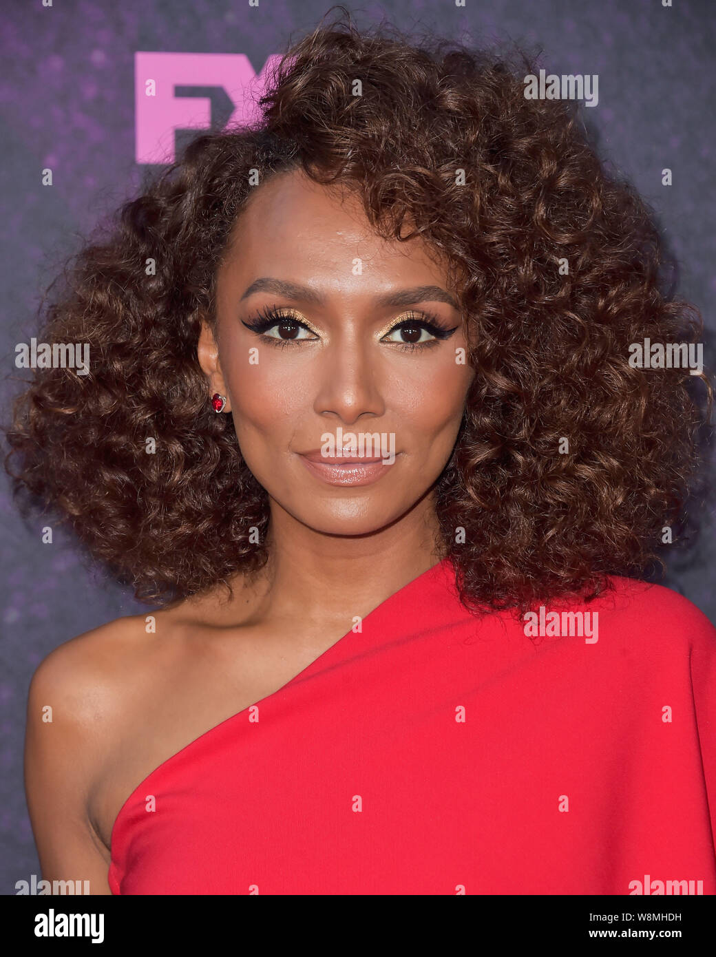 West Hollywood, USA. 09 Aug, 2019. WEST HOLLYWOOD, LOS ANGELES, Kalifornien, USA - AUGUST 09: Janet Mock kommt an der Red Carpet Event für FX 'pose' im Pacific Design Center am 9. August 2019 in West Hollywood, Los Angeles, Kalifornien, USA, statt. (Quelle: Bild Presse Agentur/Alamy leben Nachrichten Stockfoto