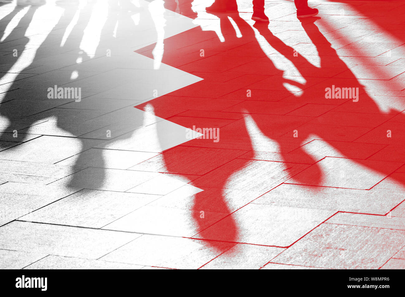 National Flag of Bahrain and Shadows of People, Concept Picture About Independence Stockfoto