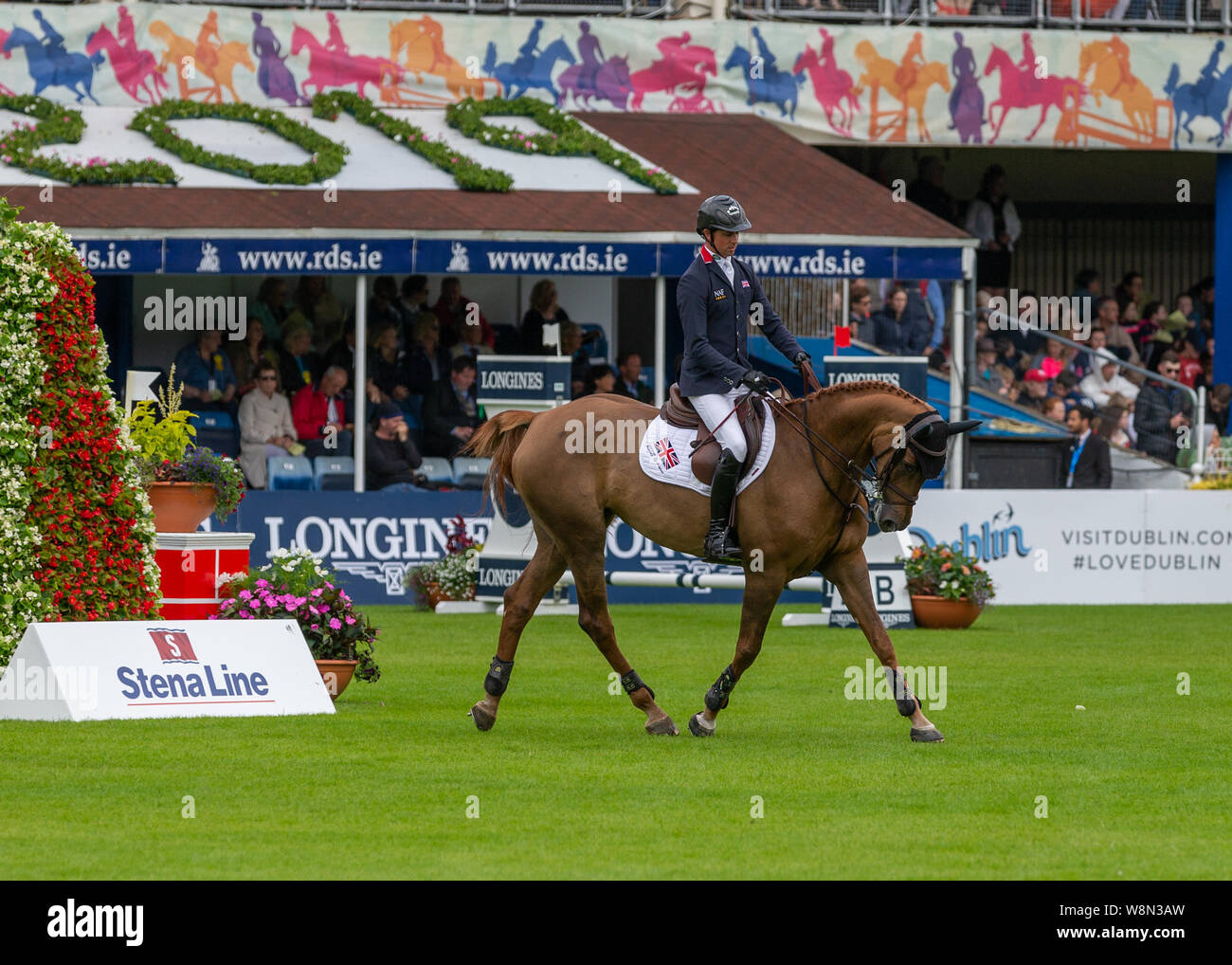 Dublin, Irland, 09. August 2019. Ben Maher für Team GB für den Aga Khan Schale in der longines Nations Cup zeigen konkurrieren Jumping am RDS Dublin Horse Show. Quelle: John Rymer/Alamy leben Nachrichten Stockfoto