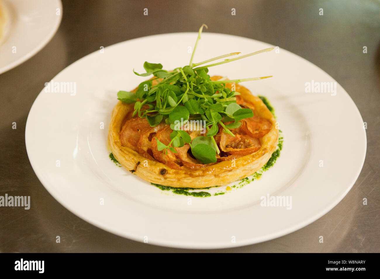 Tomaten und Rucola Gebäck Stockfoto