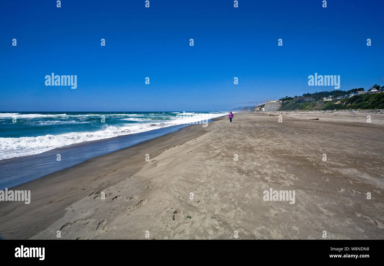 Eine breite Pacific Ocean Beach in der Nähe von Lincoln City, Oregon, auf der Oregon Küste Stockfoto