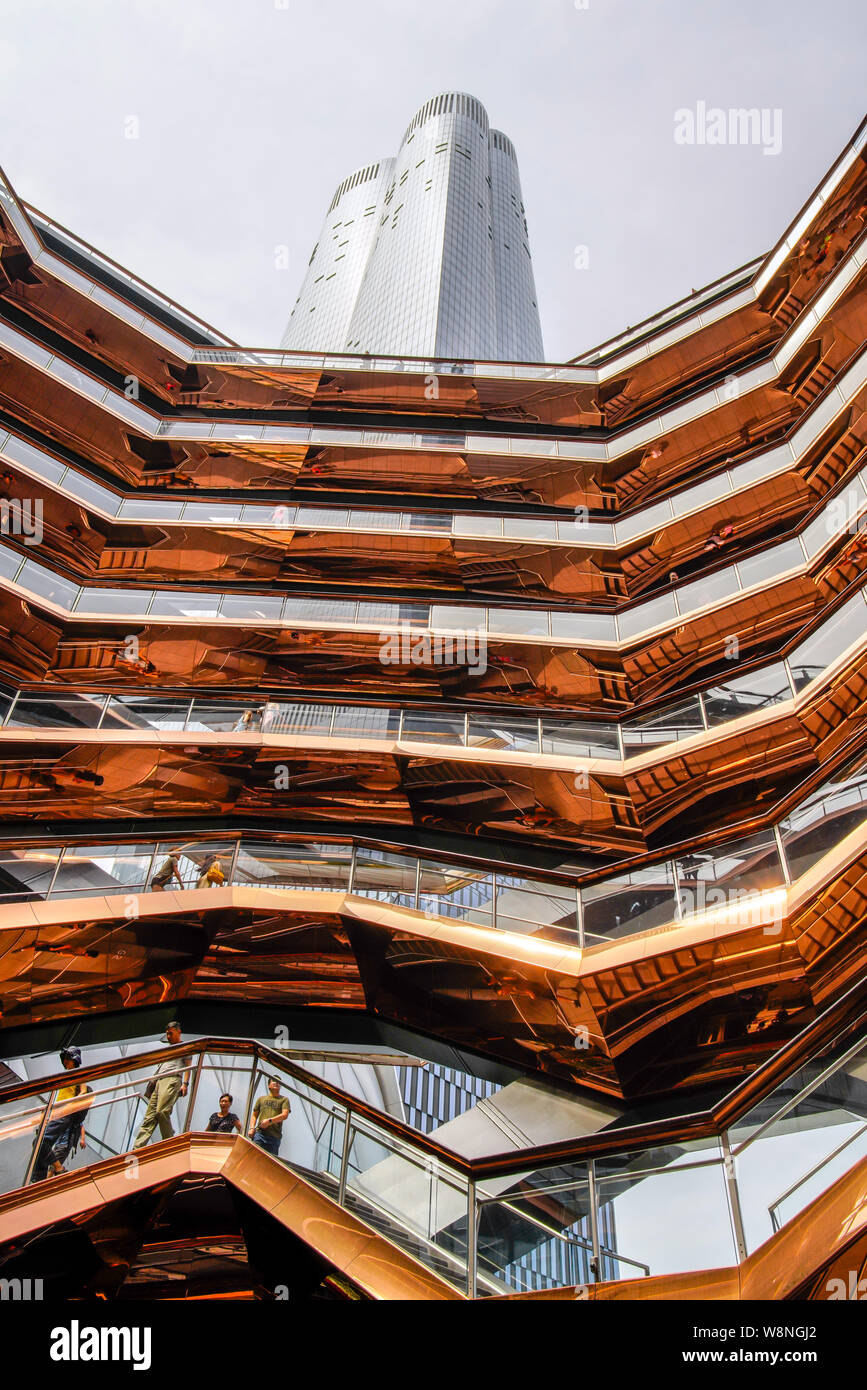 Das Schiff (Wabenförmigen Struktur), den Bau in der Mitte des öffentlichen Platz und Gärten am Hudson Yards. Manhattan West Side. New York Ci Stockfoto