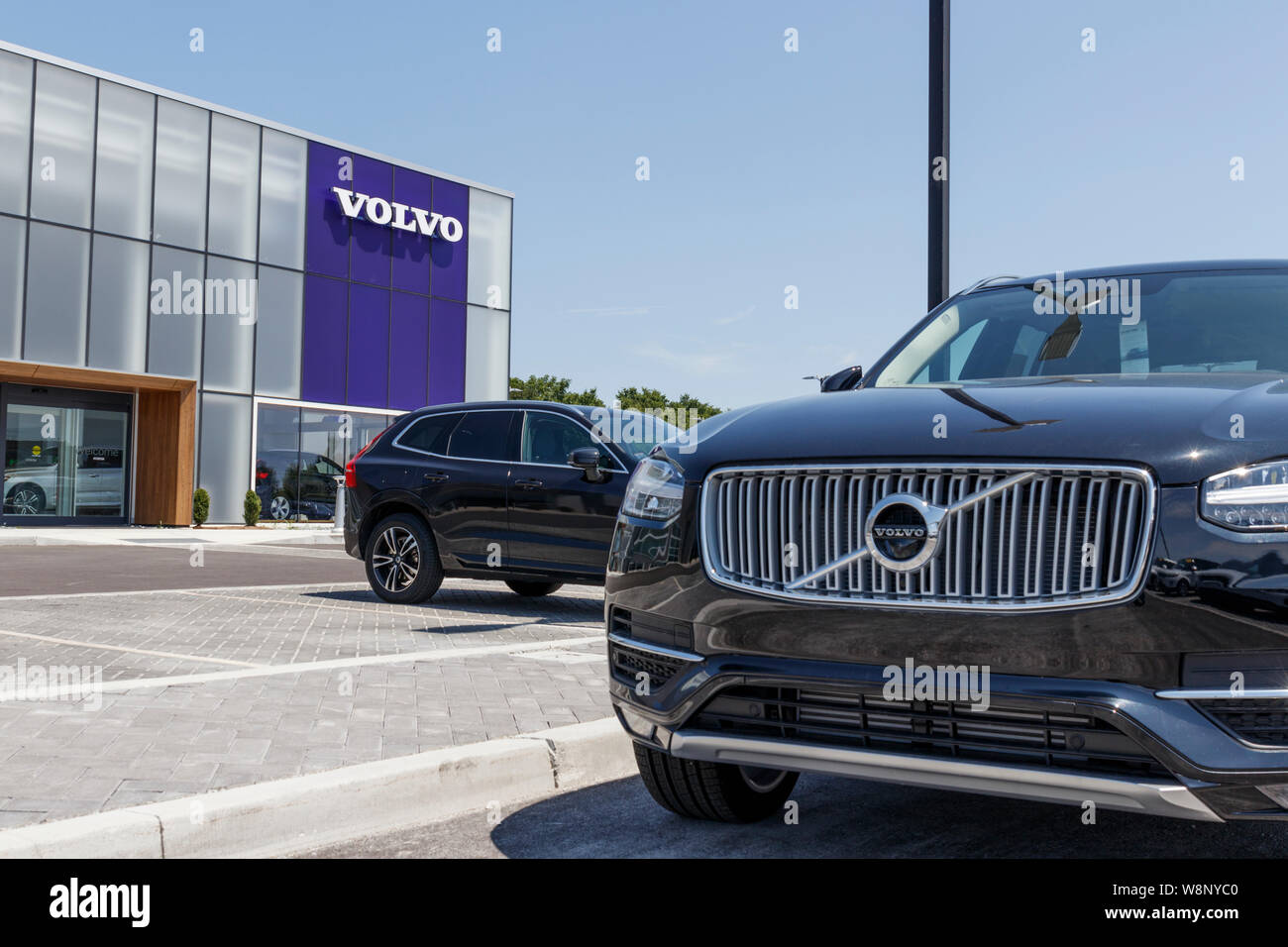 Schwedischer suv Fotos und Bildmaterial in hoher Auflösung Alamy