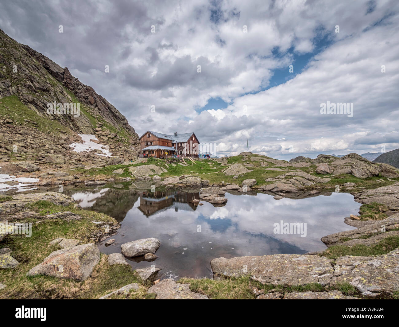 Die Bremer Hütte Berghütte im Gschnitztal Tal der Stubaier Alpen in der Nähe von Steinach im österreichischen Tirol Stockfoto