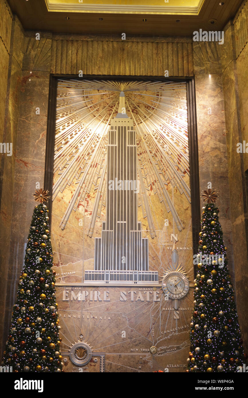Empire State Building Art Deco Zeichen Stockfoto Bild
