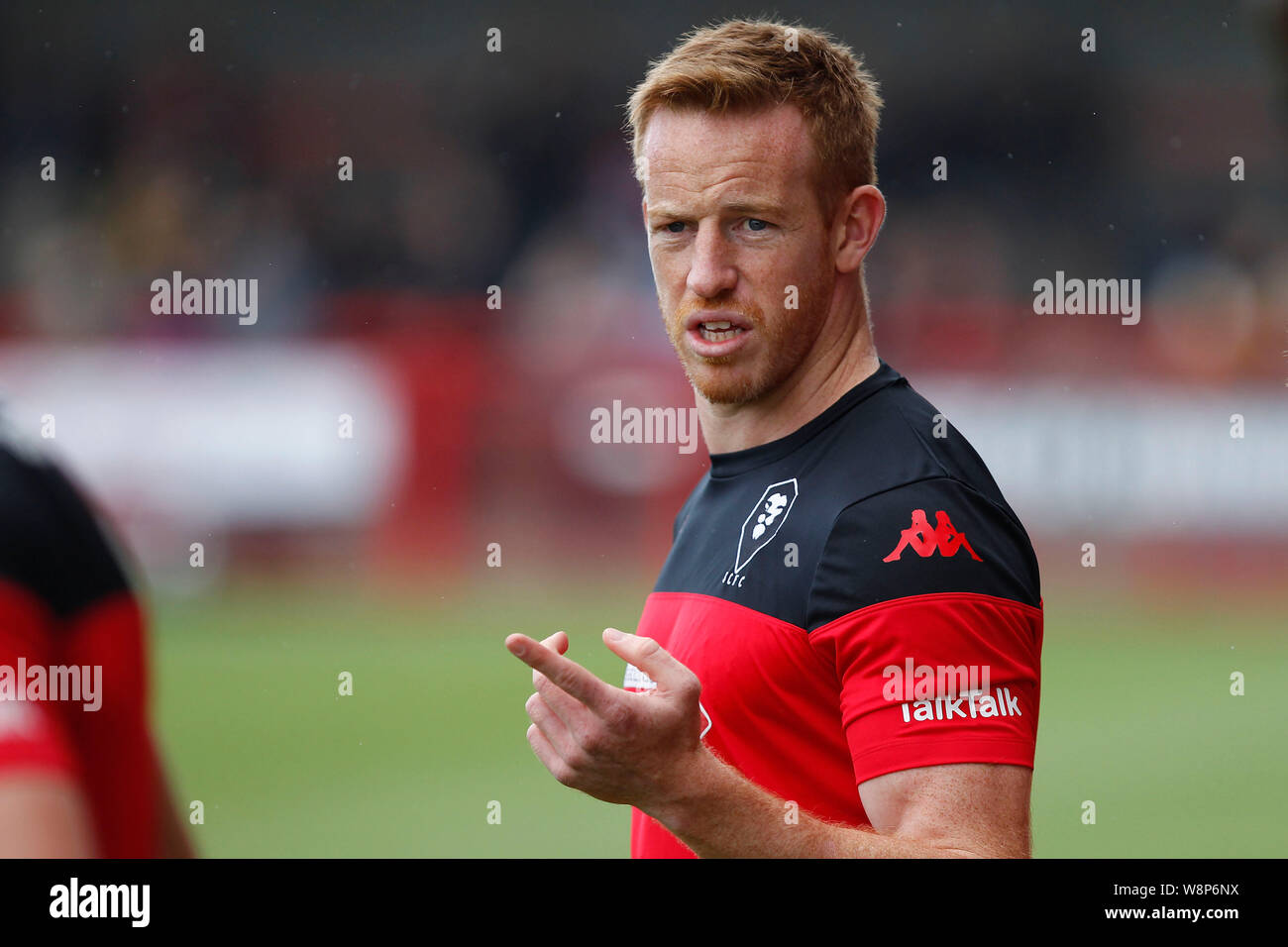 Crawley, Großbritannien. 10 Aug, 2019. Adam Rooney von Salford City während der efl Sky Bet Liga 2 Übereinstimmung zwischen Crawley und Salford Stadt an der Checkatrade.com Stadium, Crawley in England am 10. August 2019. Foto von Carlton Myrie. Nur die redaktionelle Nutzung, eine Lizenz für die gewerbliche Nutzung erforderlich. Keine Verwendung in Wetten, Spiele oder einer einzelnen Verein/Liga/player Publikationen. Credit: UK Sport Pics Ltd/Alamy leben Nachrichten Stockfoto