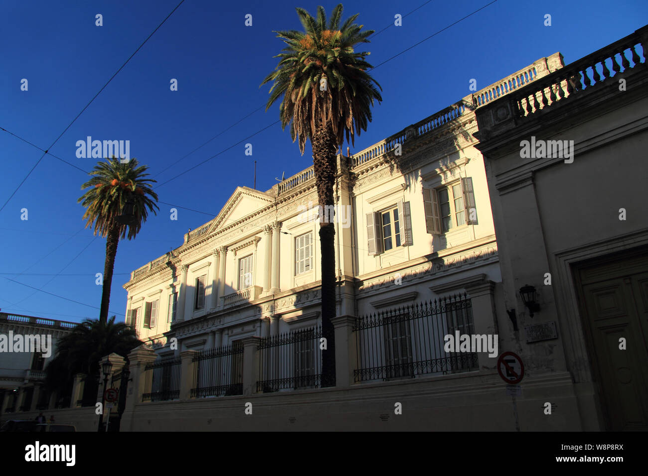 Das elegante Gebäude befindet sich im Barrio San Telmo, Buenos Aires, und Häuser der militärischen Archive des Landes von Argentinien Stockfoto