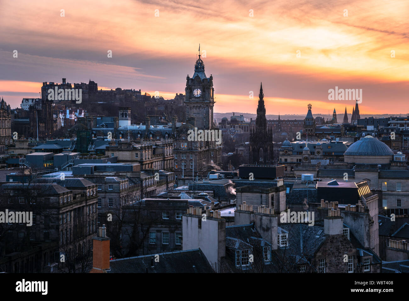 Schönen winter Sonnenuntergang über Ediburgh Stadtzentrum Stockfoto