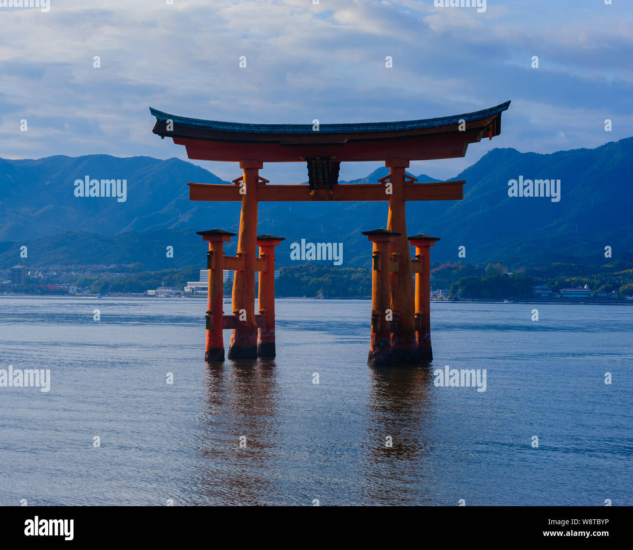 Shinto Jinja Stockfotos und bilder Kaufen Alamy