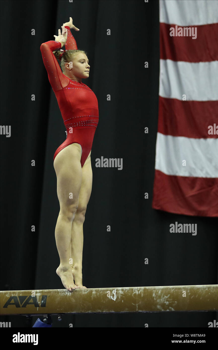 August 9, 2019: Gymnast Jade Carey konkurriert während der Tag einer der älteren Frauen Konkurrenz an den 2019 US-Gymnastik Meisterschaften, in Kansas City, MO. Melissa J. Perenson/CSM Stockfoto