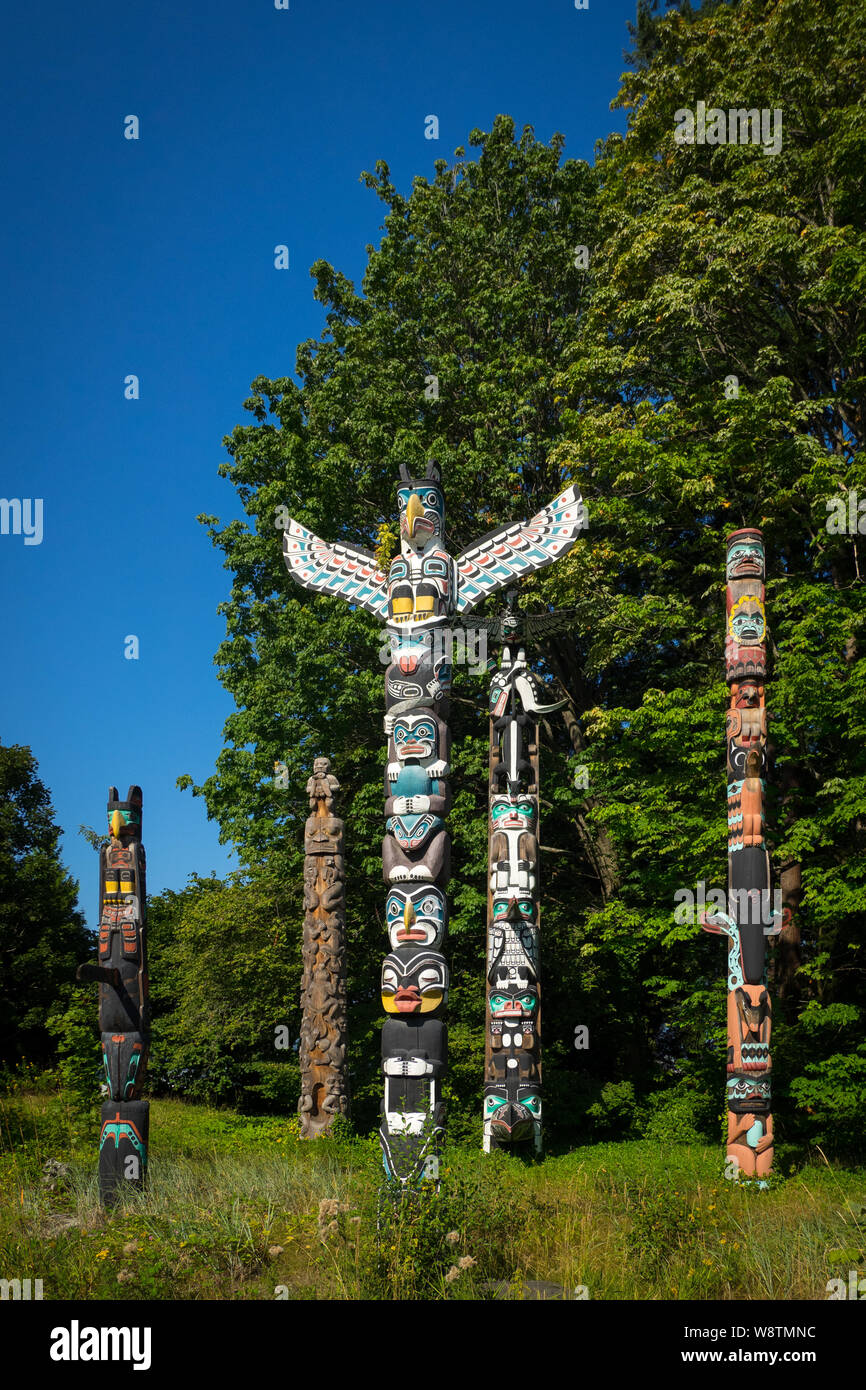 Die totempfähle in Brockton Point, Stanley Park, Vancouver, British Columbia, Kanada. Stockfoto