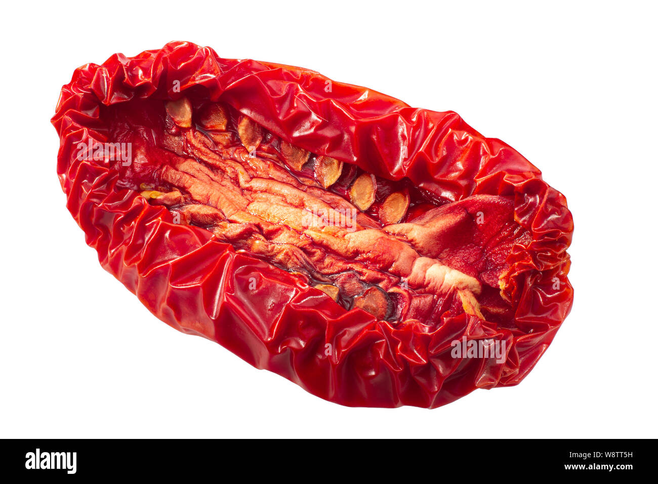 Getrockneten oder getrockneten Pflaumen Tomaten Hälfte, isoliert Stockfoto
