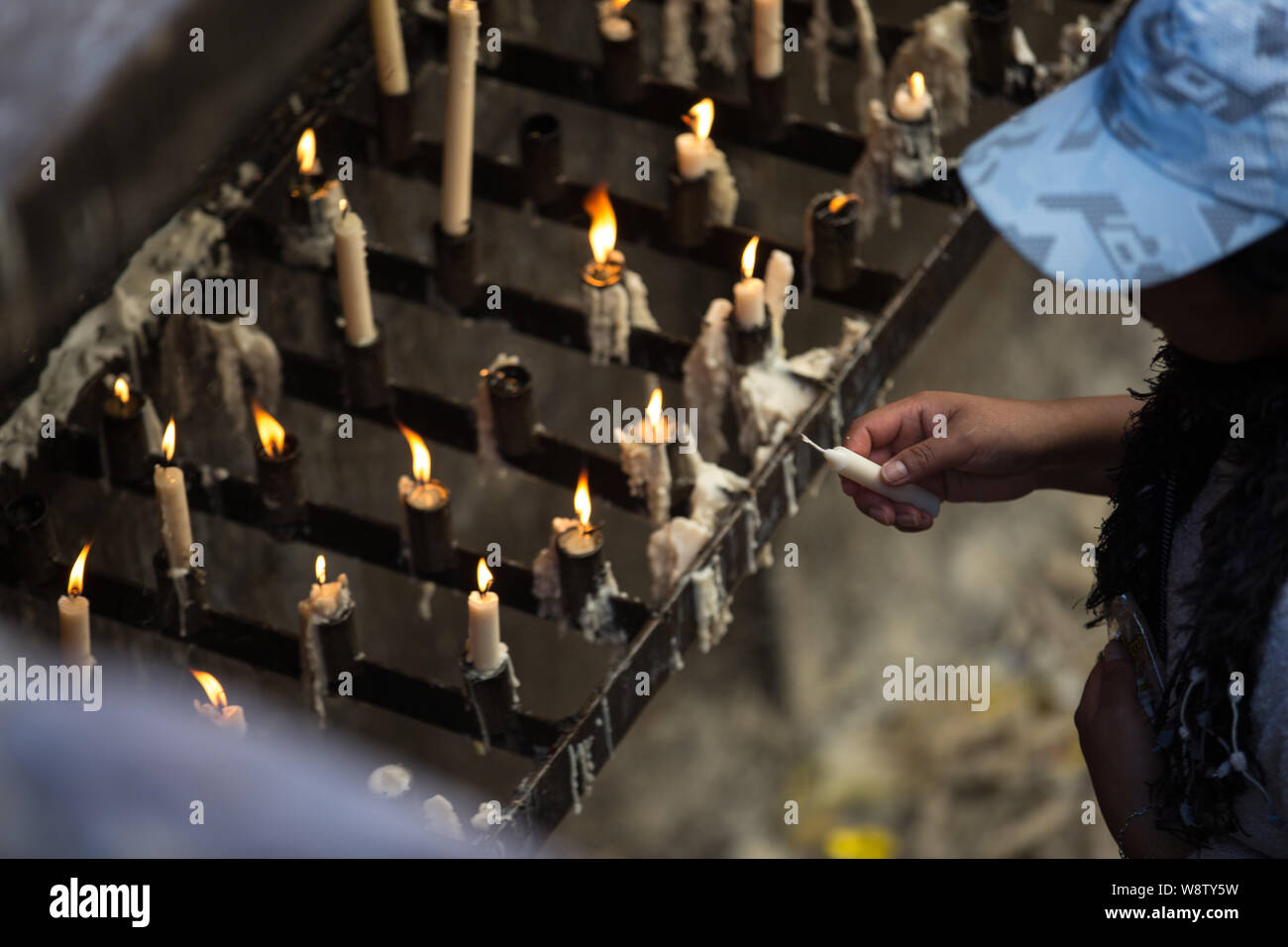 Gruppe der Kerze in einer Religion Ereignis Stockfoto