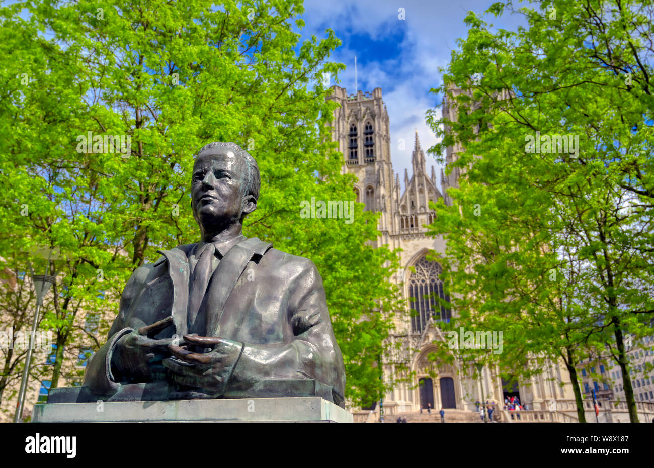 Baudouin skulptur Fotos und Bildmaterial in hoher Auflösung Alamy
