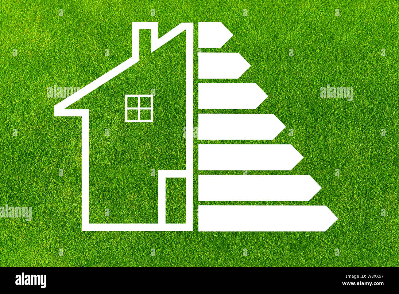 Haus mit Energieeffizienzkennzeichen Stockfoto
