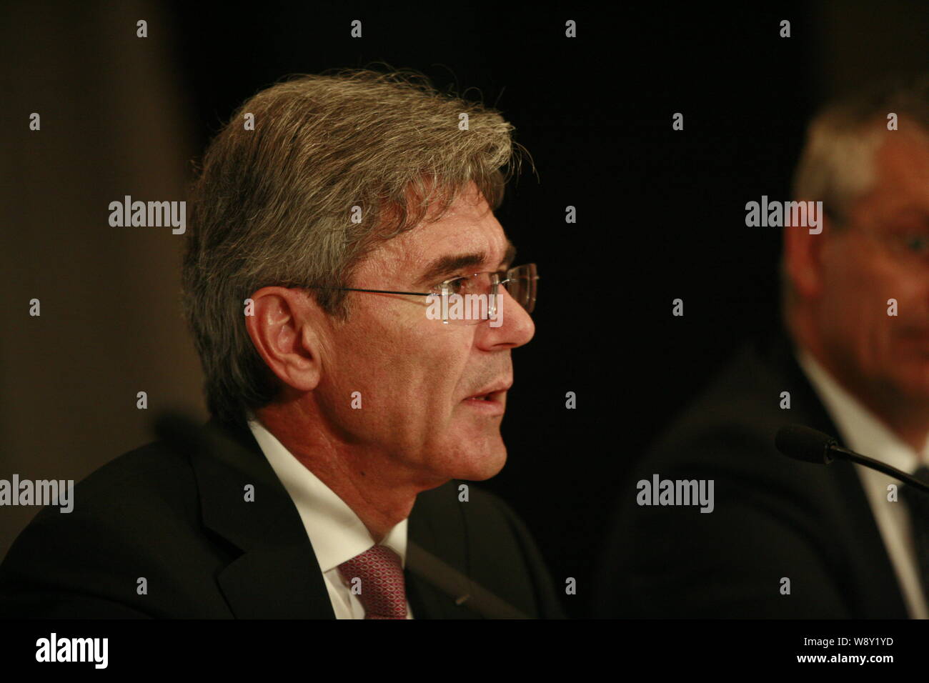 Joe Kaeser, CEO der Siemens AG, spricht während einer Pressekonferenz in Peking, China, 9. Juli 2014. Stockfoto