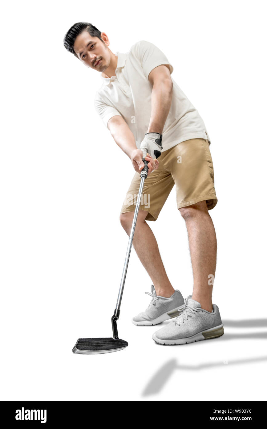 Asiatischer mann Schwingen der Putter Golf Club auf weißem Hintergrund Stockfoto
