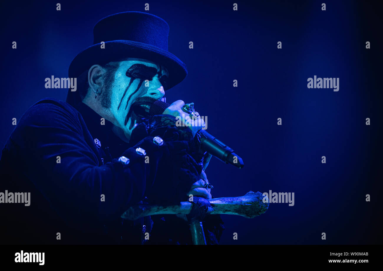 Dänemark, Kopenhagen - 10. August 2019. Die dänische heavy metal Sänger und Musiker King Diamond führt ein Live Konzert in KB Hallen in Kopenhagen. (Foto: Gonzales Foto - Nikolaj Bransholm). Stockfoto