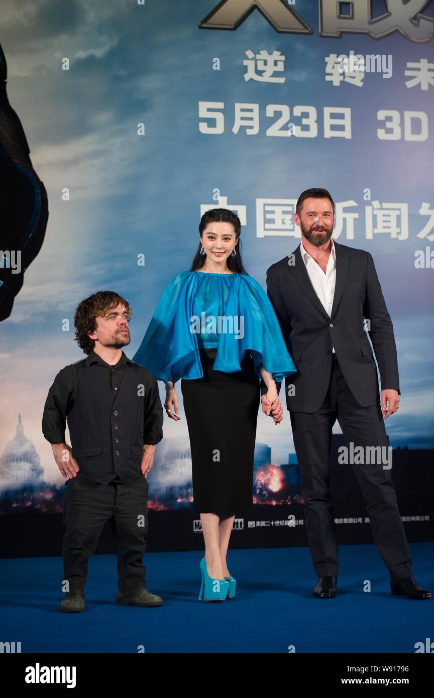 (Von links) amerikanischer Schauspieler Peter Dinklage, chinesische Schauspielerin Fan Bingbing und australischen Schauspieler Hugh Jackman stellen während einer Pressekonferenz für Ihre neue Stockfoto