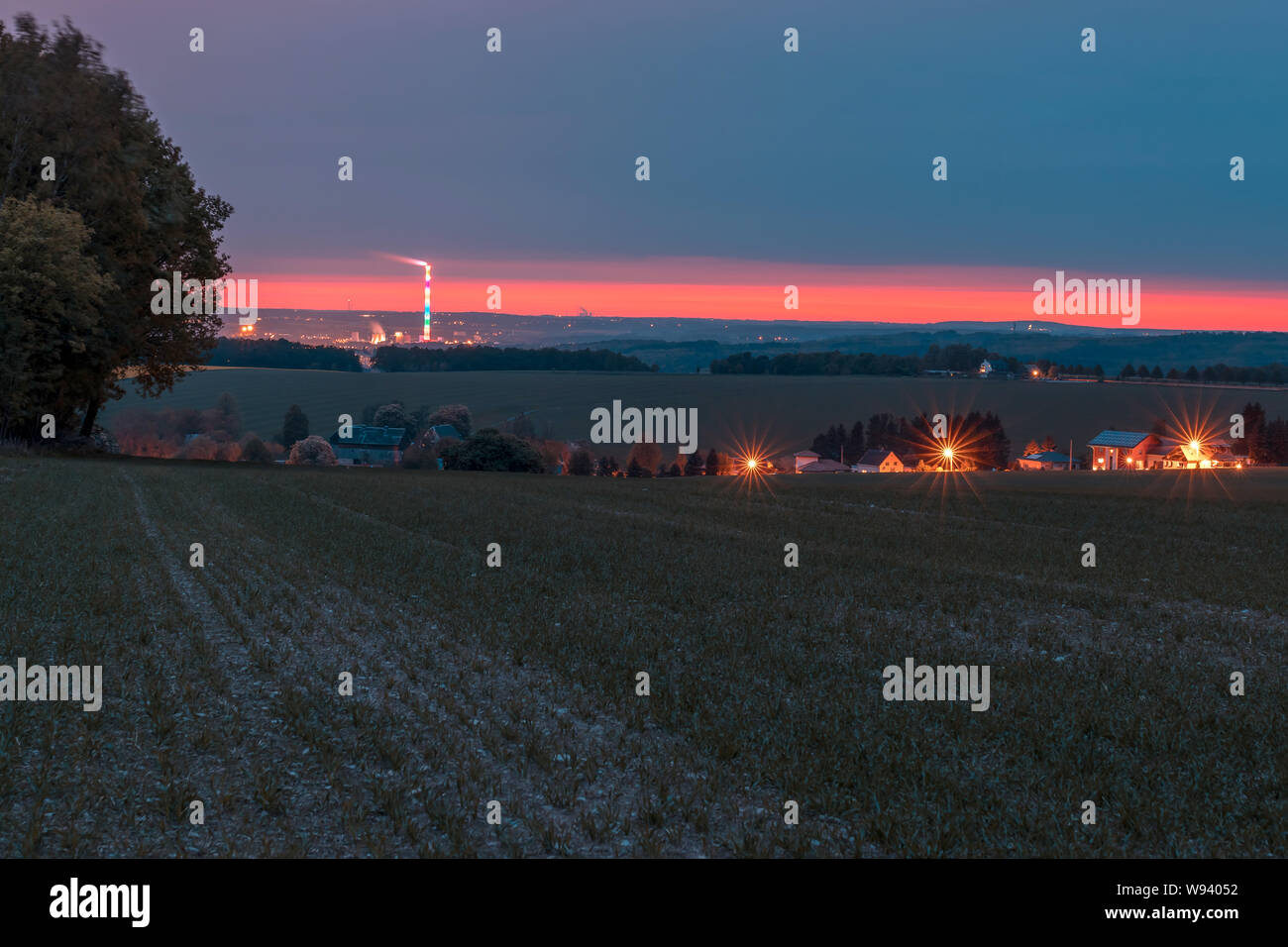 Skyline aus Chemnitz in der Nacht. Stockfoto