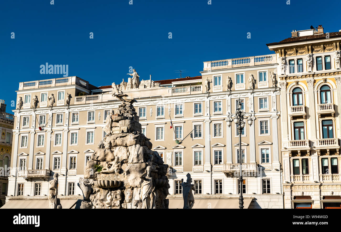 Brunnen der vier Kontinente in Triest, Italien Stockfoto