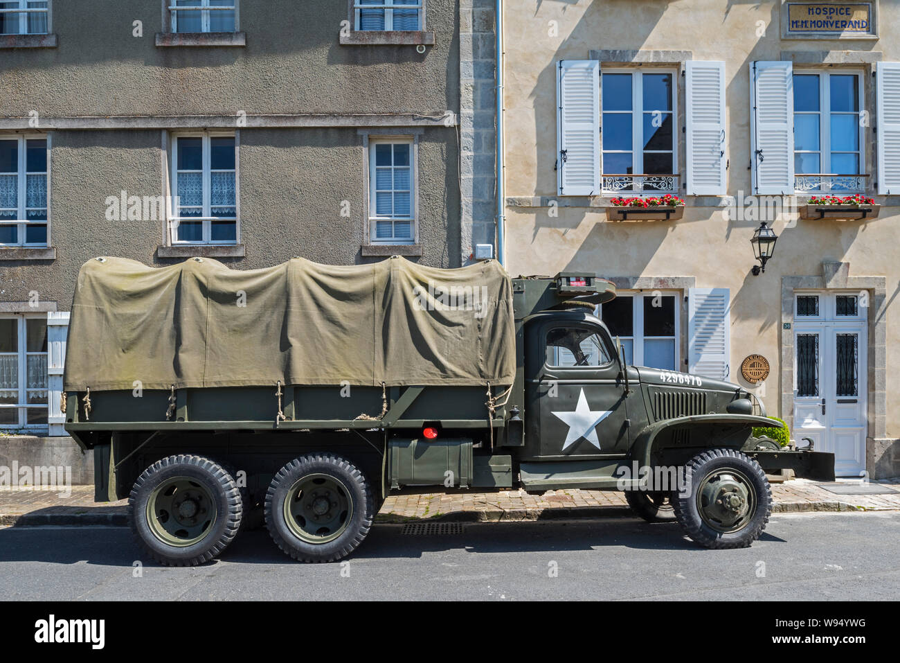 WW2 US Army GMC CCKW 2½-ton 6x6 Cargo Truck mit Winde, auch als Jimmy oder die G-508 während der Invasion in der Normandie verwendet werden Stockfoto