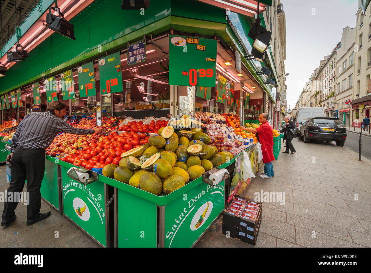 Straßburg St Denis, Paris - Gemüse- und Obstmarkt Stockfoto