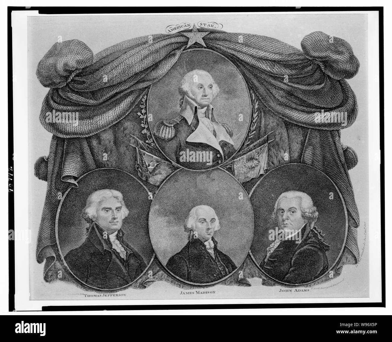 American Star Abstract: Oval Medaillon Portraits von George Washington und (unten, von links nach rechts) Thomas Jefferson, James Madison und John Adams sind gegen einen Vorhang aus Textilien und Pelze von einem Stern gekrönt umrahmt. Washingtons Portrait ist Wreathed mit Eiche und Lorbeer, und mit Fahnen geschmückt, eine mit dem Siegel der Vereinigten Staaten, und ein anderer einen Kranz nieder. Stockfoto