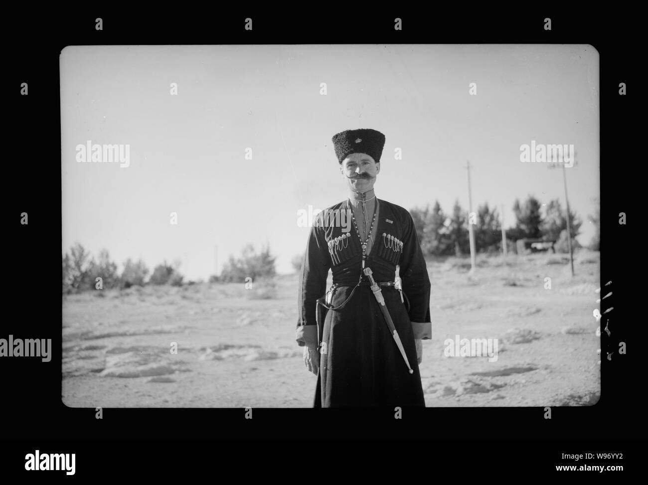 Amman. 24. Jahrestag der Arabischen Revolte unter König Hussein & Lawrence, Feier Sept. 11, 1940. Einer der Emir Circasian d.h. Tscherkessischen Bodyguards Stockfoto